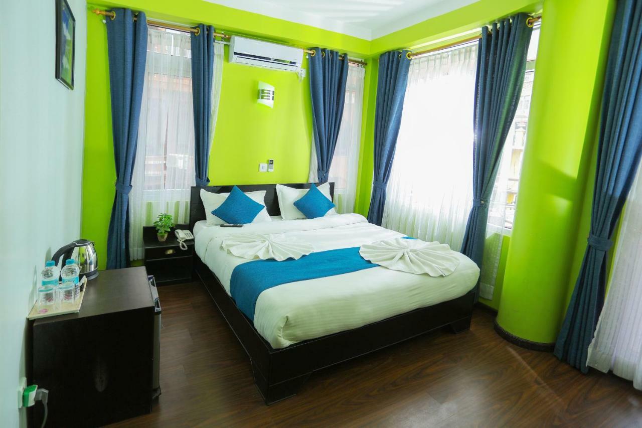 Hotel Access Nepal Катманду Екстериор снимка