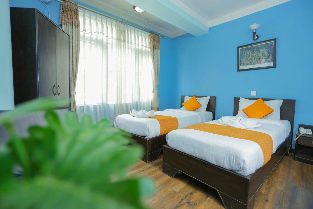 Hotel Access Nepal Катманду Екстериор снимка